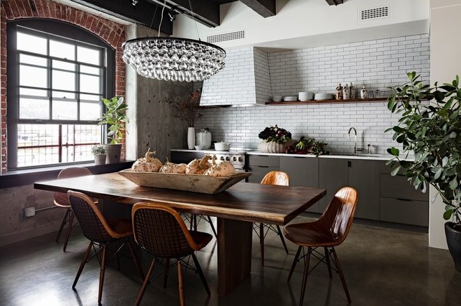 Industrial Kitchen by Jessica Helgerson Interior Design