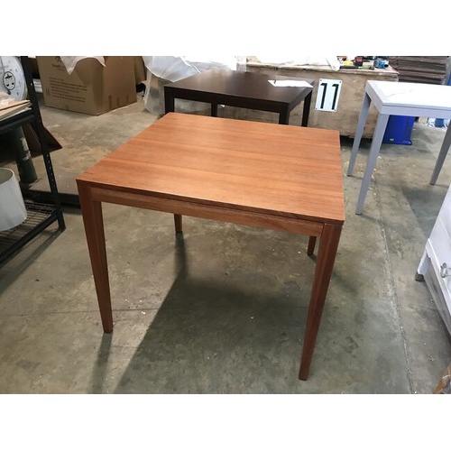 Delamere 4 Seater Square Dining Table in rich reddish coloured Mahogany Wood 