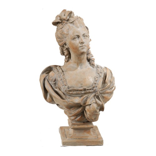 Young English Lady Bust 