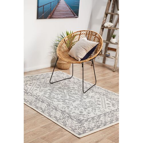 Seaside 555 White Rectangle Rug