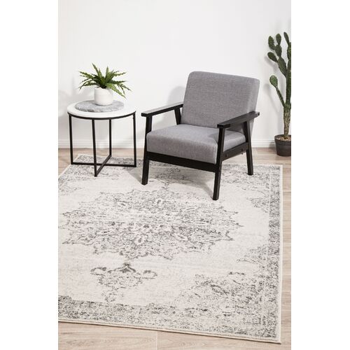 Chrome Rita Silver Rug